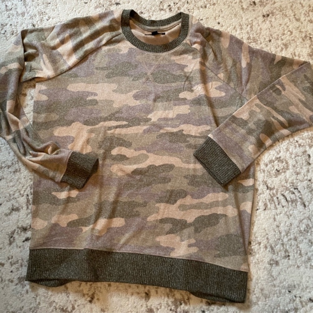 New! Lucky Brand Camouflage Light Sweater